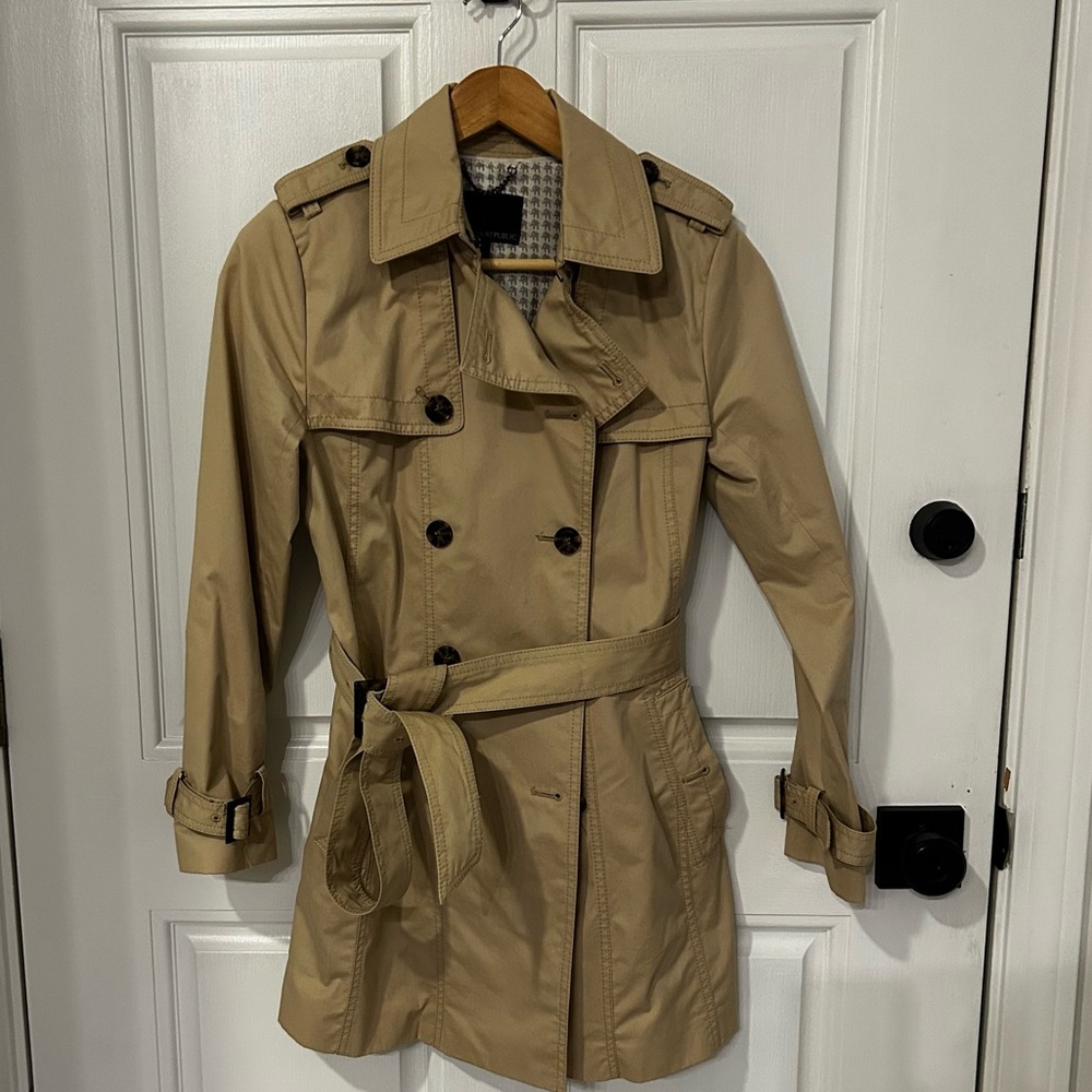Banana Republic Trench Coat, XSP